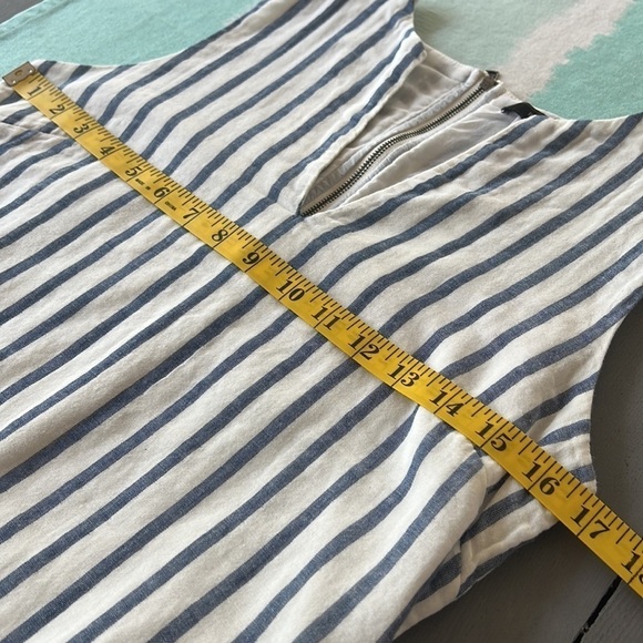 BCBGMaxAzria Stripe Dot Print Yousra Seeveless Dress - Picture 14 of 15